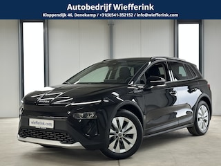 Skoda Elroq 60 Business Edition Tour 204 pk | ACC | Stoel- & Stuurverwarming | Camera | Navi | Draadloze lader