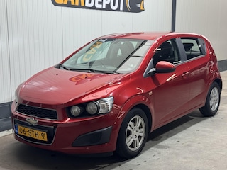 Chevrolet Aveo 1.4 LT Zeer Netjes Airco 4 Deurs