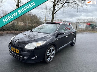 Renault Mégane Estate 2.0 Bose NETTE AUTO RIJDT EN SCHAKELT GOED