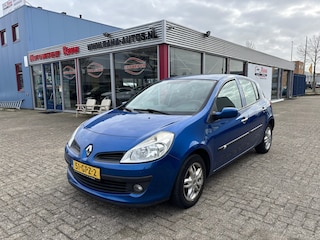 Renault Clio 1.2-16V Special Line