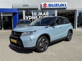 Suzuki Vitara 1.4 Boosterjet Style Hybrid Automaat Betreft een Demo. Direct leverbaar info: M.Safari 0492588976