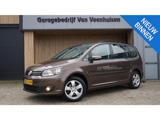 Volkswagen Touran 1.2 TSI 105pk Easyline 7p. Clima Stoelverw Navi *180176 km* trekhaak apple carplay 16 inch LM