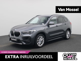 BMW X1 xDrive25e (162 kW) | Cruise Control | Head-up display | Stoelverwarming | Achteruitrijcamera | Lederenbekleding | Climate Control |