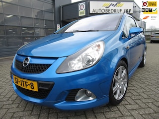Opel Corsa 1.6-16V T OPC / Org. NL AUTO! / Recaro Kuipstoelen / Cruise / Clima