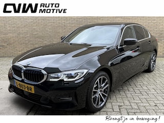 BMW 330e Business Edition Plus | BMW Laser Light | Adaptieve cruise | Lederen interieur | Wegklapbare trekhaak | Sportstoelen met stoelverwarming | Navigatie | Apple CarPlay / Android Auto | Sfeerverlichting | DAB | Keyless | Virtual cockpit | Volledig onderhouden!