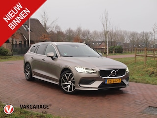 Volvo V60 2.0 T5 Momentum | Sportstoelen | Leer | Trekhaak |