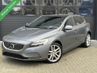 Volvo V40 2.0 D4 Inscription | AUT | Pano | Memory | Camera