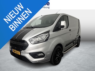 Ford Transit Custom 280 2.0 TDCI L1H1 Limited met o.a. Apple Carplay/Android auto, Cruise Control, Navigatiesysteem, 16 Inch lichtmetalen velgen en een Trekhaak