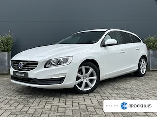 Volvo V60 1.5 T3 Summum | Trekhaak | Adaptieve CC | Stoel en-stuurverwarming | Standkachel | Keyless entry |