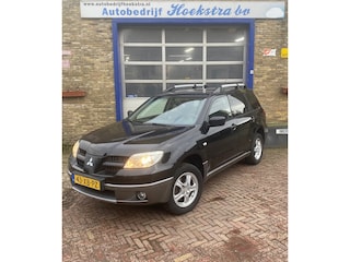 Mitsubishi Outlander Sport 2.0 Invite+