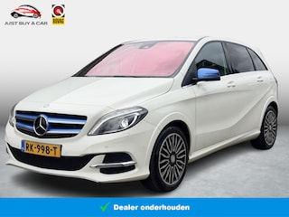 Mercedes-Benz B-klasse 250 e Prestige 28 kWh / Dodehoek / Navigatie / Stoelverwarming / 3 Fase / Leder / Dealeronderhouden /