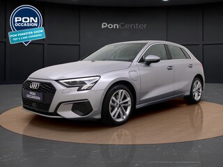 Audi A3 Sportback 40 TFSIe | Carplay | Camera | Parkeerhulp | Elek. Achterklep | Full LED | 17'' |