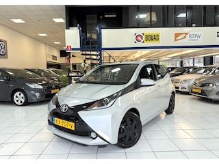 Toyota Aygo 1.0 VVT-i x-play