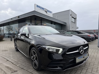 Mercedes-Benz A-klasse 250 e AMG edition camera,  sfeer verlichting, soundsysteen HiFi, Night.