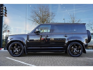 Land Rover Defender 110 P 525 V8 Black Edition / EX BTW / Grijs Kenteken
