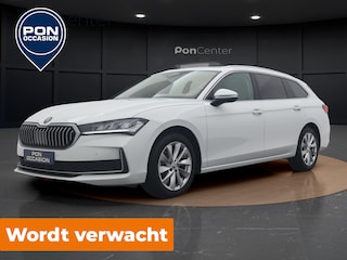 Skoda Superb Combi 1.5 TSI First Edition | Pano dak | Trekhaak | Camera | Elekt Achterklep | Navigatie | ACC |