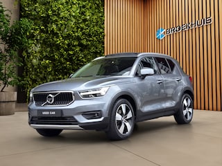 Volvo XC40 2.0 T5 AWD Intro Edition | Trekhaak | 360 Camera | Harman/Kardon | Panoramadak | Memory | Pilot Assist