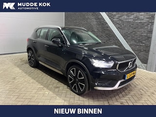 Volvo XC40 T3 Momentum | Trekhaak | Camera | Keyless | Stoel+Voorruitverwarming | 21 Inch