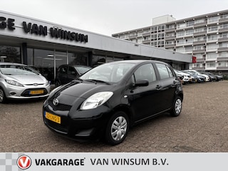 Toyota Yaris 1.0 VVTi Acces Airco Nap