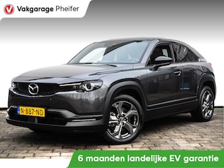 Mazda MX-30 e-SkyActiv 145 Luxury 36 kWh Schuifdak/ Bose/ Stoel-stuurverwarming/ Dab/ Camera/ Carplay/ Navigatie/ Head-up/ Blindspot