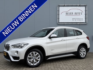 BMW X1 sDrive20i High Executive Automaat/Trekhaak/Leer/Navi.