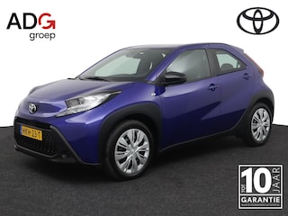Toyota Aygo 1.0 VVT-i MT Play | Cruise control | Apple carplay-android auto | Parkeercamera |