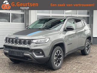 Jeep Compass 4xe 240 Plug-in Hybrid Electric Trailhawk