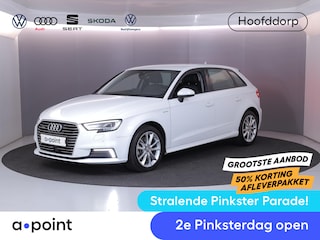 Audi A3 Sportback 1.4 e-tron Sport 204pk | Parksensors| Camera| 17'LM-velgen | verwarmde voorstoelen