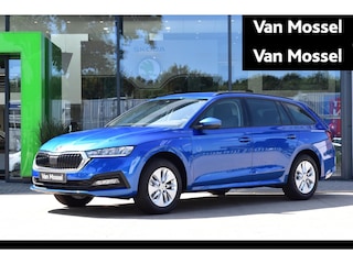 Skoda Octavia Combi 1.0 TSI Business Edition Plus 110 PK | LED Koplampen | Trekhaak | Navigatie | Climate Control | Adaptive Cruise Control | Travel pakket | Apple Carplay/Android Auto | Elektrische achterklep | Privacy Glass | Parkeersensoren | Lichtmetalen velgen | €10.544,- Actiekorting! | PRIJS = NETTO RIJKLAAR! | Direct leverbaar! |