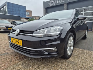 Volkswagen Golf 1.0 TSI Comfortline Business