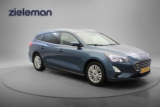 Ford Focus Wagon 1.0 EcoBoost Titanium X Business Automaat - Carplay, Navi, Cruise, Clima, Camera