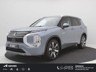 Mitsubishi Outlander 2.4 PHEV Instyle+ / €6.000,- Introductievoordeel  / Rijklaarprijs / Elektrische Range 86 KM WLTP / 1600KG Trekgewicht / 8 Jaar Fabrieksgarantie / Two-Tone kleuren combinatie /
