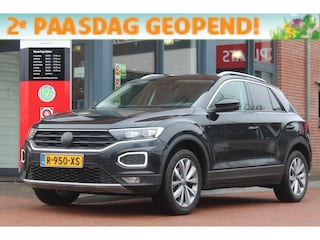 Volkswagen T-Roc 1.5 TSI DSG *Business* | Trekhaak | Camera | Adaptive Cruise Control | Carplay | Climate Control | Stoelverwarming | Navigatie |