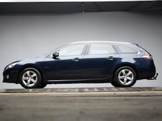 Peugeot 508 SW 1.6 THP Active Sport (PANORAMADAK,HEAD UP DISPLAY,NAVI,CLIMATE,CRUISE,PDC,TREKHAAK,SPORTSTOELEN,LM VELGEN)