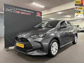 Toyota Yaris 1.5 VVT-i Active/ Eerste eigenaar/ Handgeschakeld/ Nederlandse auto/ Airco/ Achteruitrijcamera