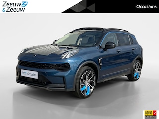 Lynk & Co 01 1.5 PHEV | Schuif / kantel dak | 360camera | Navigatie | Dodehoek detectie