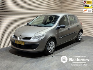 Renault Clio 1.2-16V Expression | Airco