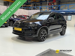 Skoda Karoq 1.5 TSI ACT Sportline Panodak Navi Carplay LED Camera ACC Canton Audio Trekhaak