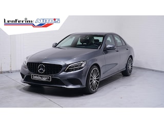 Mercedes-Benz C-klasse 180 Avantgarde Leder/stof Sportstoelen 19 Inch velgen Camera PDC v+a