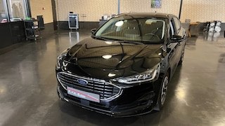 Ford Focus 1.0 AUTOMAAT  Titanium Hybride
