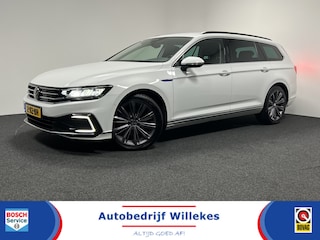 Volkswagen Passat Variant 1.4 TSI PHEV GTE Business | NAVI | TREKHAAK | STOELVERWARMING | ACC |