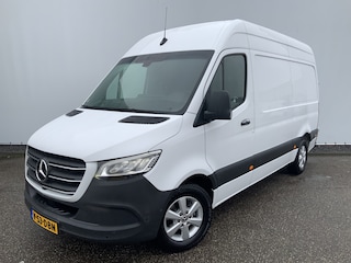 Mercedes-Benz Sprinter 319 3.0 CDI L2H2 Automaat Airco Cruise Navi Leer 3.Zits Opstap&Trekhaak 2000 kg Alu Velg Euro 6