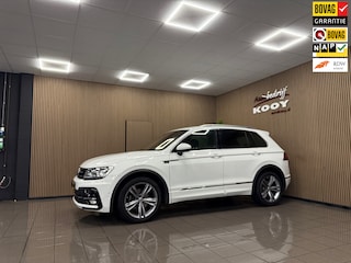 Volkswagen Tiguan 1.5 TSI R-Line * 1e Eig / Dealer onderhouden / Carplay / Trekhaak / NL Auto *