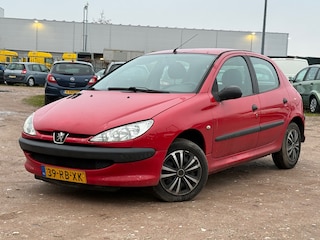 Peugeot 206 1.1 XR/ INRUILKOOPJE