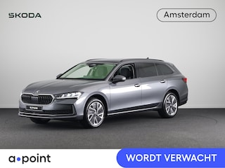 Skoda Superb Combi First Edition 1.5 MHEV 150 pk TSI e | Navigatie | Parkeercamera | Verwarmbare voorstoelen en achterbank | 18 inch Lichtmetalen velgen | Verlengde garantie