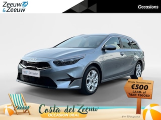 Kia Ceed Sportswagon 1.5 T-GDi DynamicLine | All-Seasonbanden | Apple Carplay / Android Auto | Navigatiesysteem | Parkeersensoren Voor + Achter | Parkeercamera Achter | Licht + Regensensor | Cruise Control | Climate Control | 16"Lichtmetalen velgen