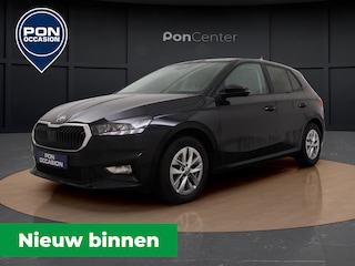 Skoda Fabia 1.0 TSI Ambition | Carplay | Parkeerhulp | Cruise Control | Getint Glas | 15'' |