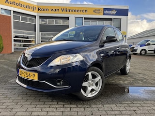 Lancia Ypsilon 1.2 Opening Edition