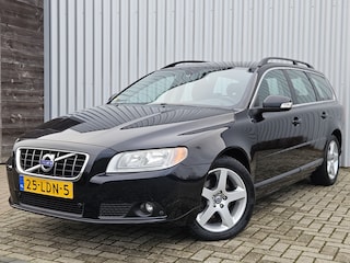 Volvo V70 2.4D 5-Cilinder / Automaat / Dealer Onderhouden!