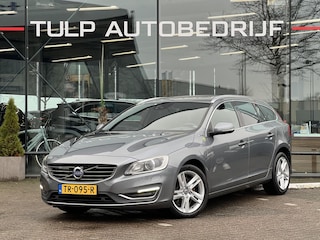 Volvo V60 2.4 D6 AWD Plug-In Hybrid Summum Mooi! Goed onderhouden